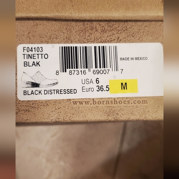 Born Tinetto black distressed wedge bootie - Picture 5 of 7